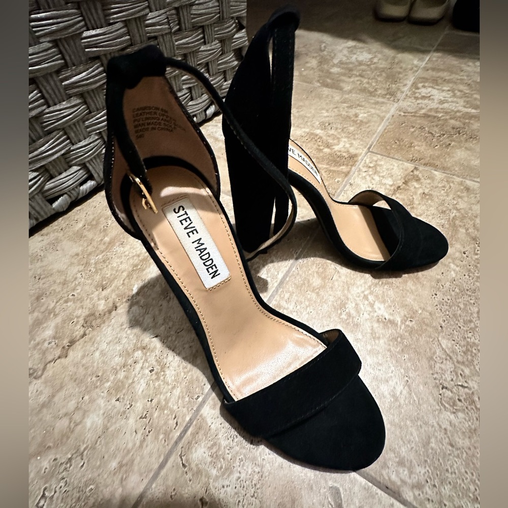 CARRSON BLACK SUEDE